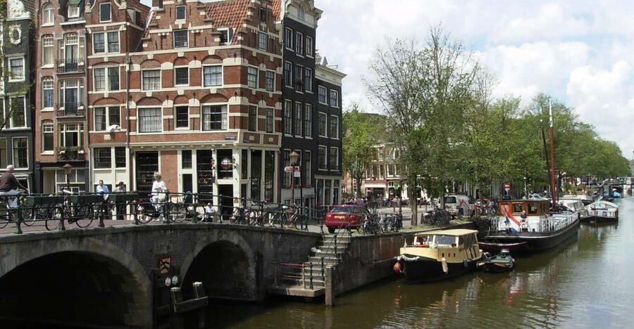 2.5-Hour Amsterdam Sightseeing Tour by Bike - Key points before you book