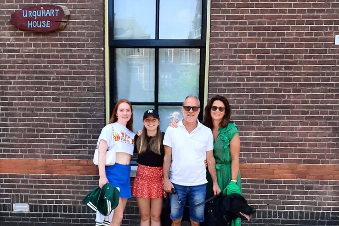 2,5 hour Battle of Arnhem Tour with Private Guide - St. Elisabeth Hospital, Urquhart House, and the museum area