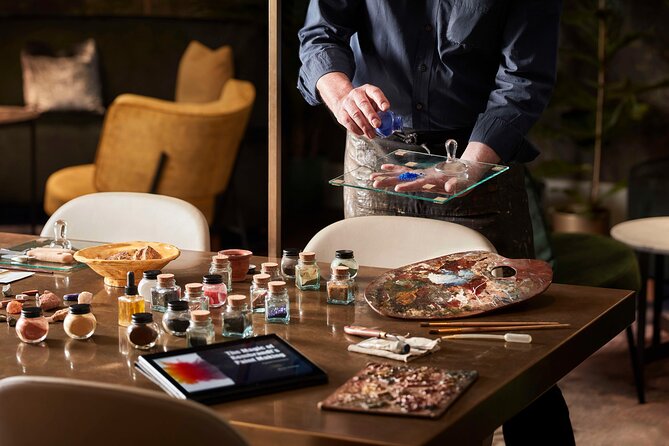 2 Hour Making Rembrandt's Traditional Oil Paints in Amsterdam - Key points at a glance
