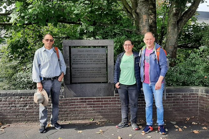 6 Hour Battle of Arnhem Tour by Car with Private Guide - Bullet holes and close fighting at the Oude Kerk