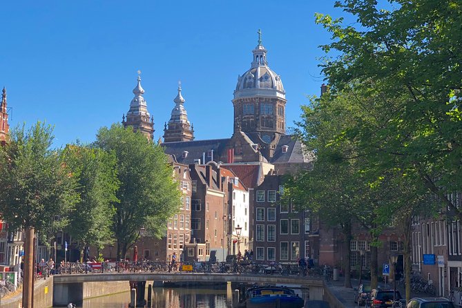 Absolutely Amsterdam - the Essential Introductory Walking Tour - Our Lord in the Attic and practical tolerance