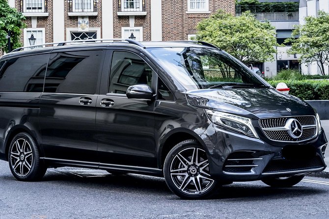 Airport or Port transfer Business Class (private car service) - A calm landing at Schiphol Airport