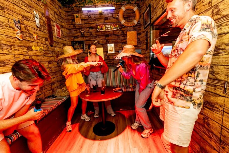 Aloha Amsterdam: Private Karaoke Booth with 20.000 Songs - What the two-hour session feels like