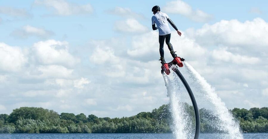 Alphen aan den Rijn: 15-Minute Flyboard Experience - Your first minutes: gear and basic instruction