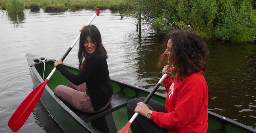 Amsterdam: 2-Hour Guided Canoe Trip - Who will enjoy this canoe trip most