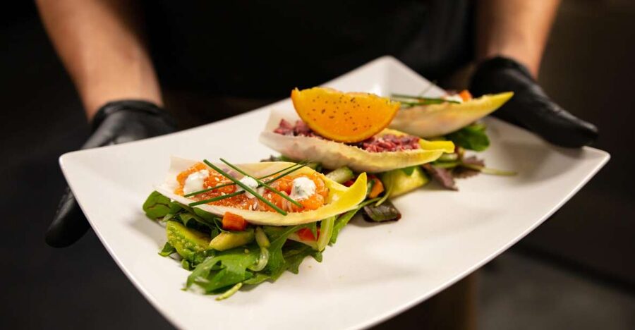 Amsterdam: 3 Course Dinner in the Dark - The Room, Temperature, and Comfort