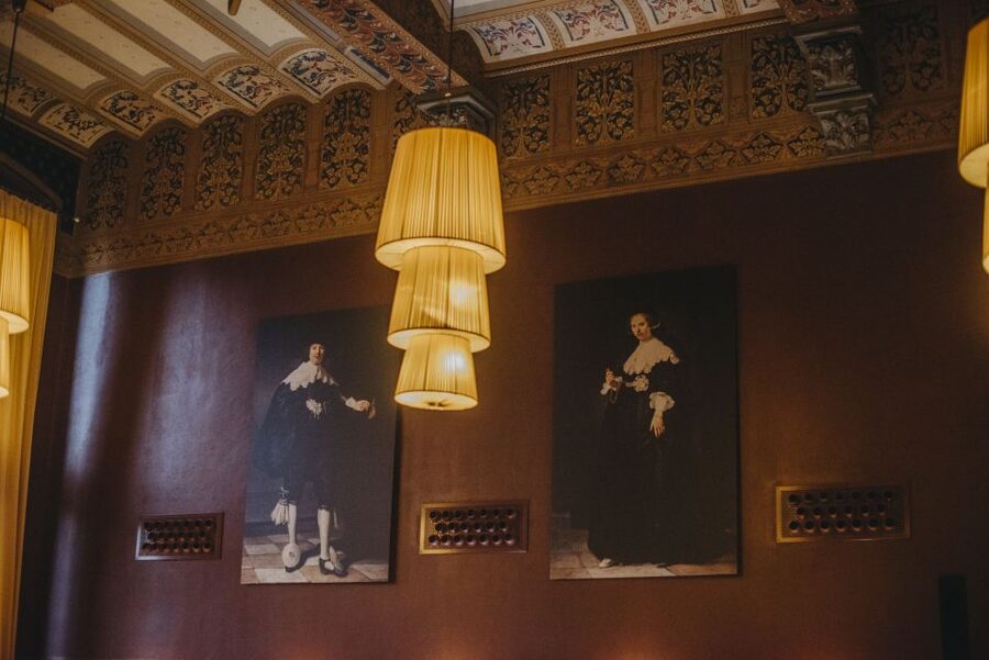 Amsterdam: 3-Course Meal in Historic 1st Class Waiting Rooms - Practical tips for a better visit