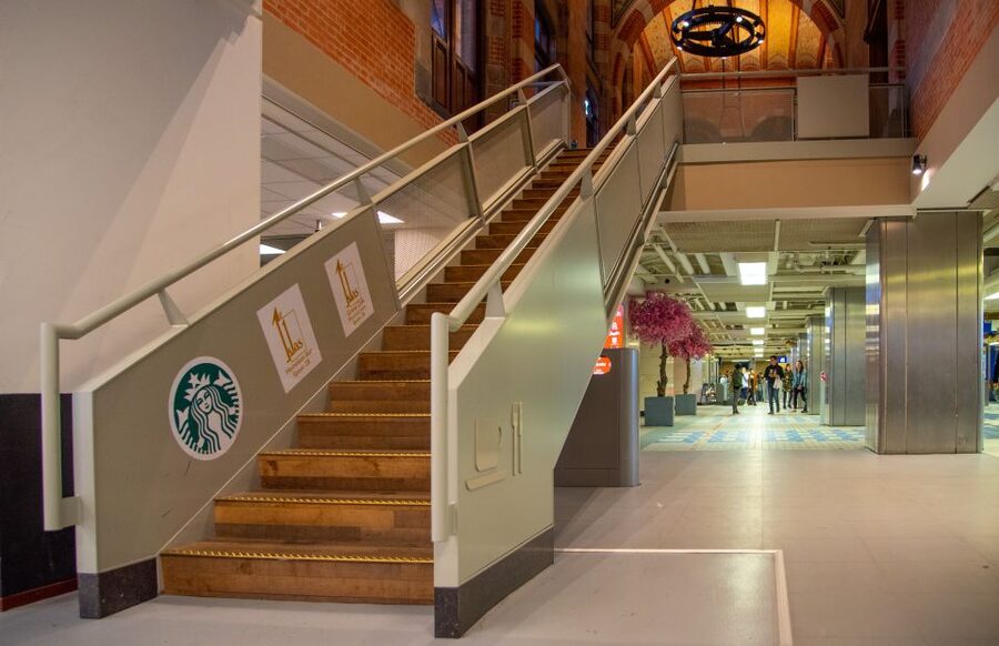 Amsterdam: 3-Course Meal in Historic 1st Class Waiting Rooms - Is the $61 price good value?
