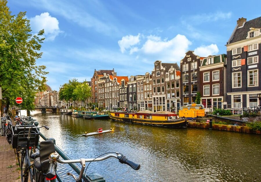 Amsterdam: 3-Hour Private Bike Tour of the City Center - From Oosterdokskade toward the Canal Belt