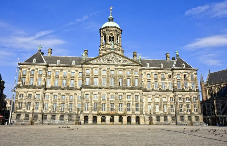 Amsterdam: 3-Hour Private Highlights City Tour by Minivan - The Jordaan and the Anne Frank House