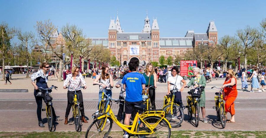 Amsterdam: 3h E-Bike Tour with break - Is $49 good value for three hours?