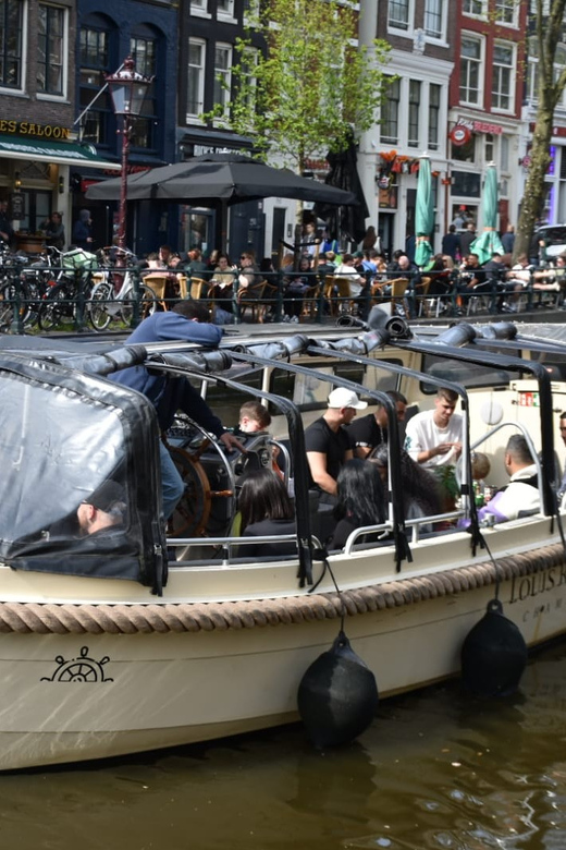 Amsterdam: 420 Smoke-Friendly Boat Tour - Who will enjoy this one-hour ride