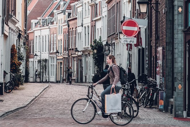 Amsterdam Airport Schiphol & Amsterdam City to Utrecht - What you will not get on this transfer