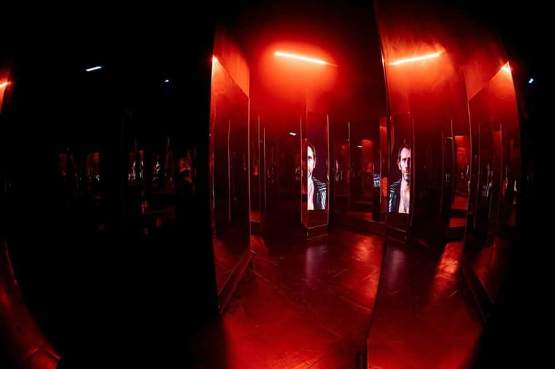 Amsterdam: AMAZE Immersive Audiovisual Experience Ticket - Small details that improve the visit