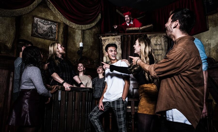 Amsterdam: Amsterdam Dungeon and Canal Cruise Entry Ticket - Choosing the Best Departure Point