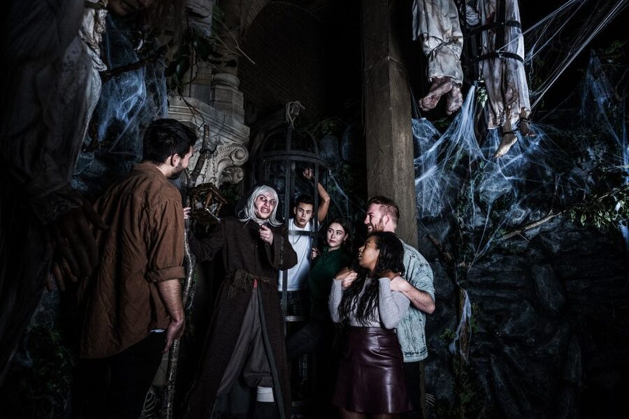 Amsterdam: Amsterdam Dungeon and Canal Cruise Entry Ticket - The Main Strengths and Weaknesses