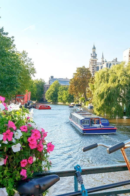 Amsterdam Audioguide - TravelMate app for your smartphone - Audio, text, and quizzes on your phone