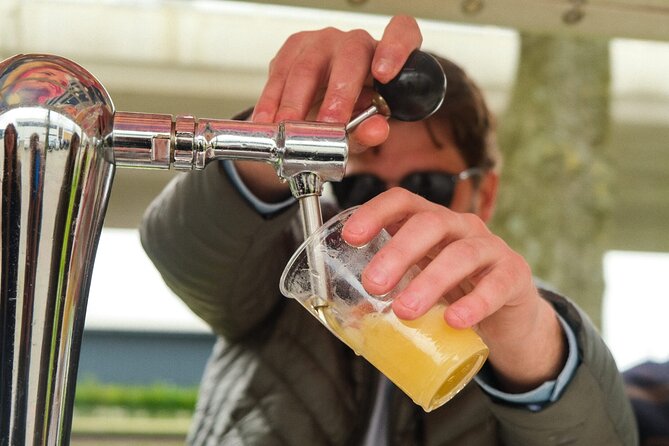 Amsterdam Beer Bike Blast Private Tour - With Beer On Tap - What Happens During the 75-Minute Ride