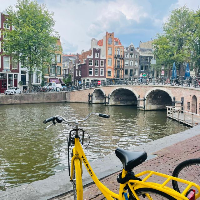 Amsterdam Bike Rental: Central Station & City Center - The €10 price and what you actually receive