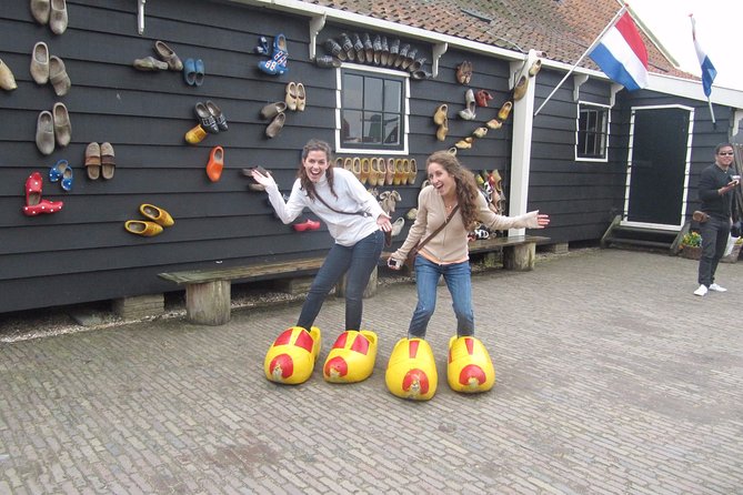Amsterdam Bike Rental with free GPS narrated bike tour - Who should book this rental