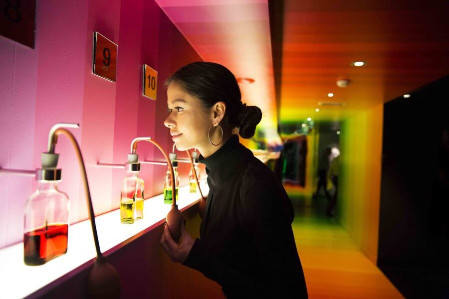 Amsterdam: Bols Cocktail Experience Entry Ticket - How much time should you allow?