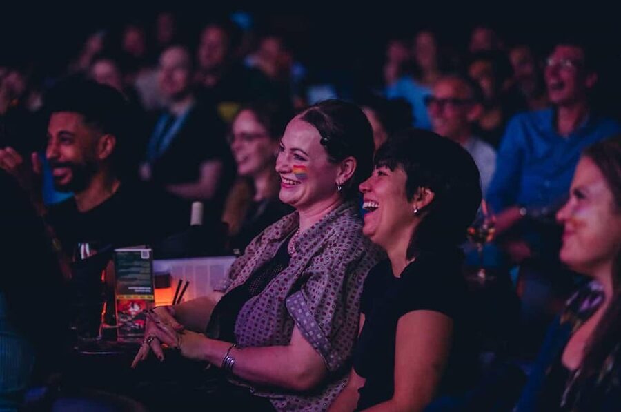 Amsterdam: ‘Boom Chicago’ English Comedy Show - Picking the right night and show length