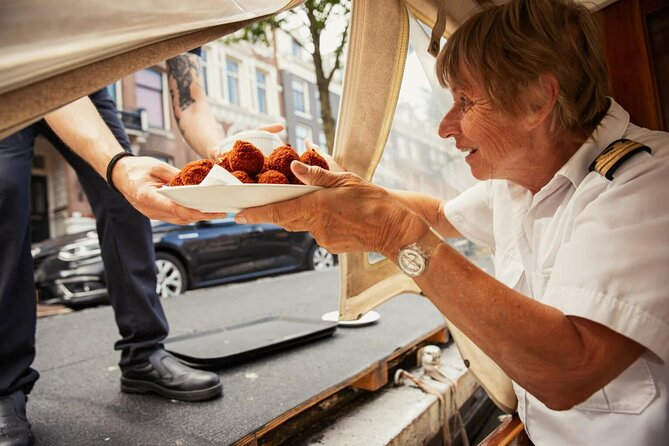 Amsterdam Canal Cruise and local Food Tour - Why combine Amsterdam’s canals with its food?