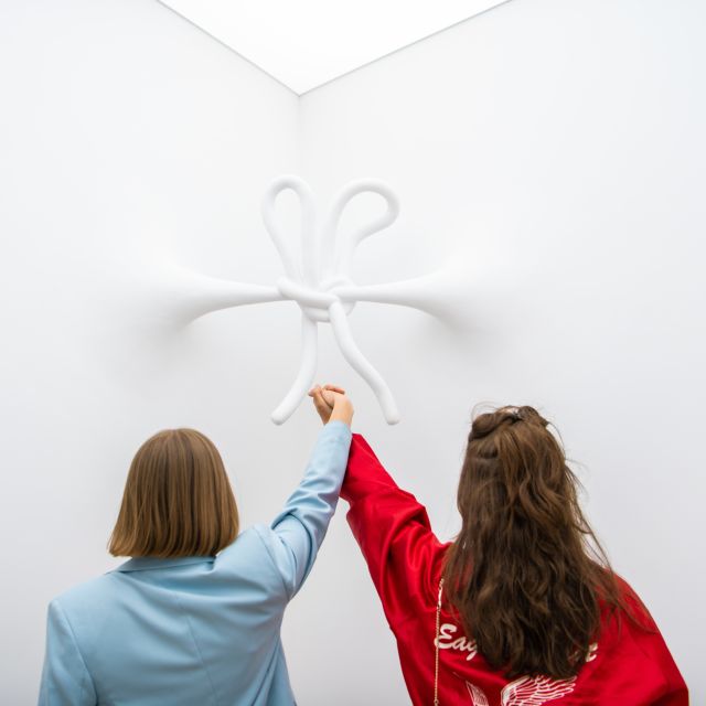 Amsterdam: Canal Cruise and Moco Museum Combined Ticket - Moco Museum begins at Honthorststraat 20