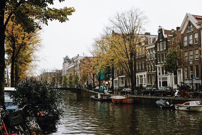 Amsterdam City Center & History - Exclusive Guided Walking Tour - Dam Square and the Golden Bend