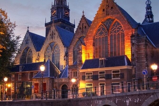 Amsterdam City Center, Red Light District and Coffee Shops Tour - What the private format is worth
