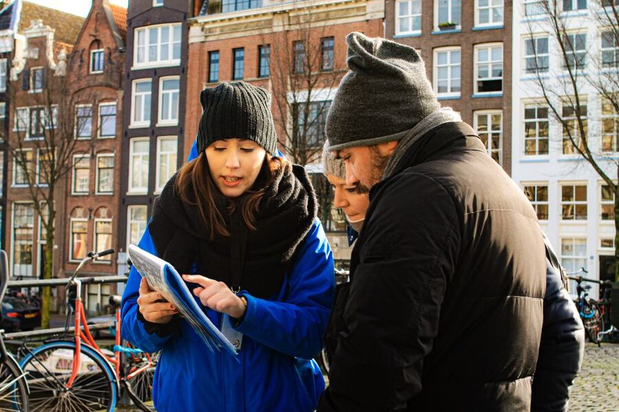 Amsterdam: City Center Walking Tour in italian - Why this two-hour route works well in Amsterdam