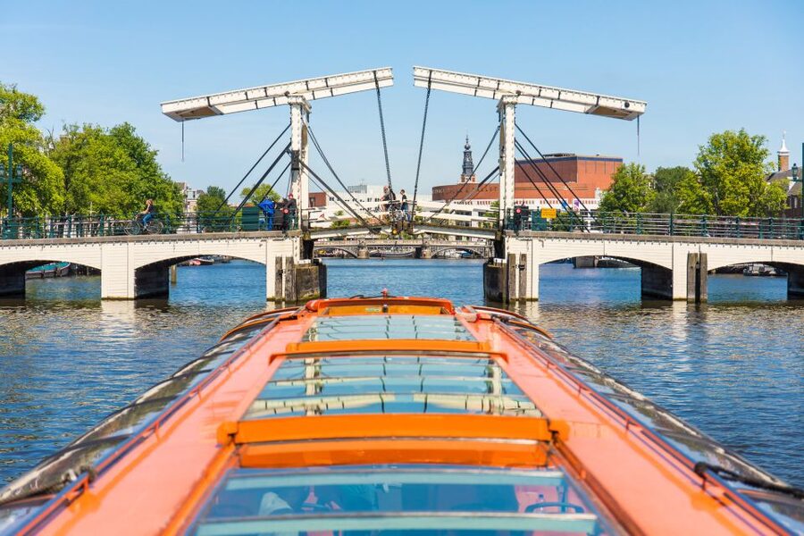 Amsterdam: City Centre Canal Cruise - Bridges, churches, and the Magere Brug