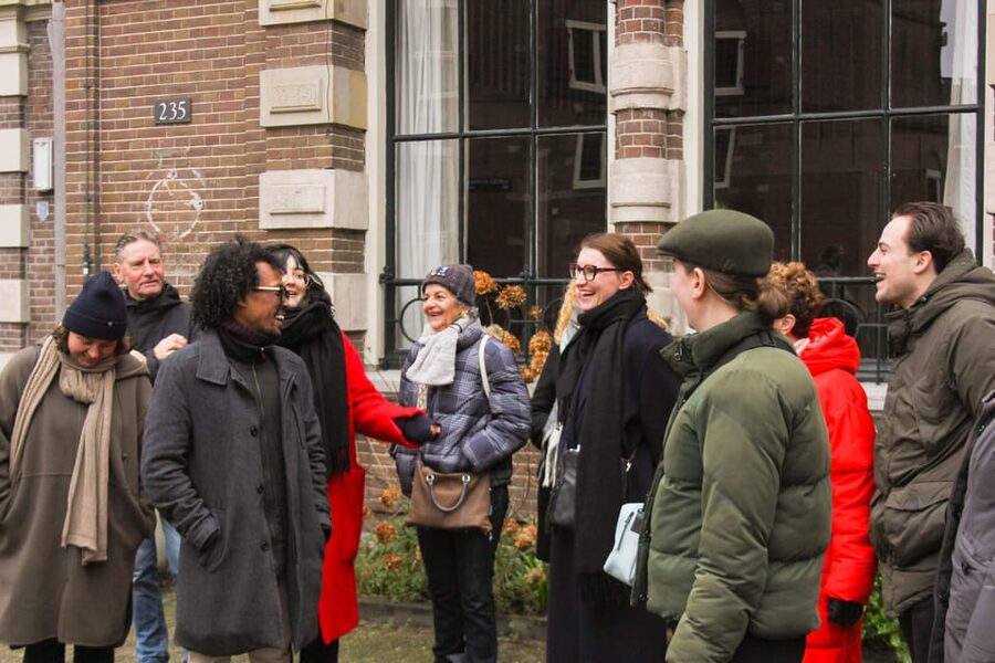 Amsterdam: City walking experience with a local - Centraal Station and the return to Beursplein