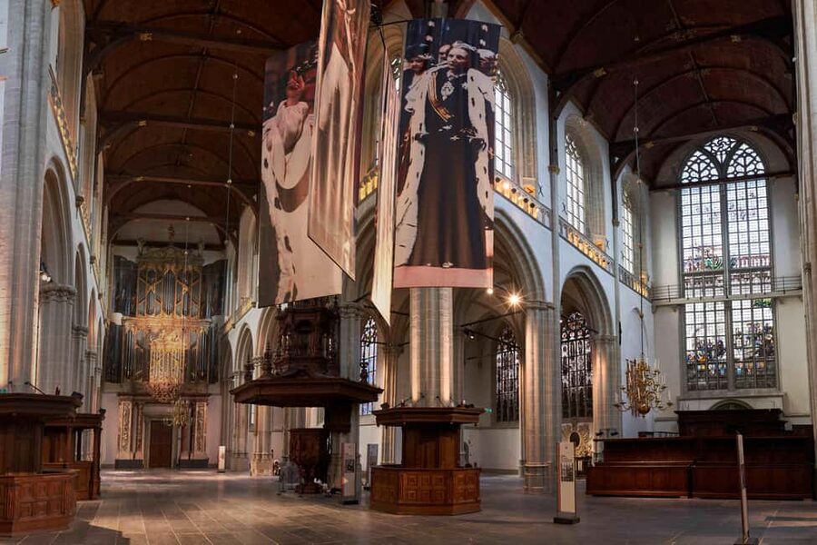 Amsterdam: De Nieuwe Kerk Entry Ticket - Spending time with the changing exhibition