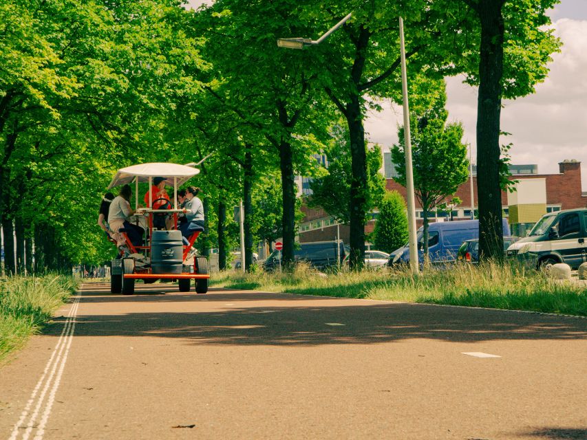 Amsterdam: Dutch Beer Bike Blast Tour with Onboard Bar - The 20-liter onboard bar