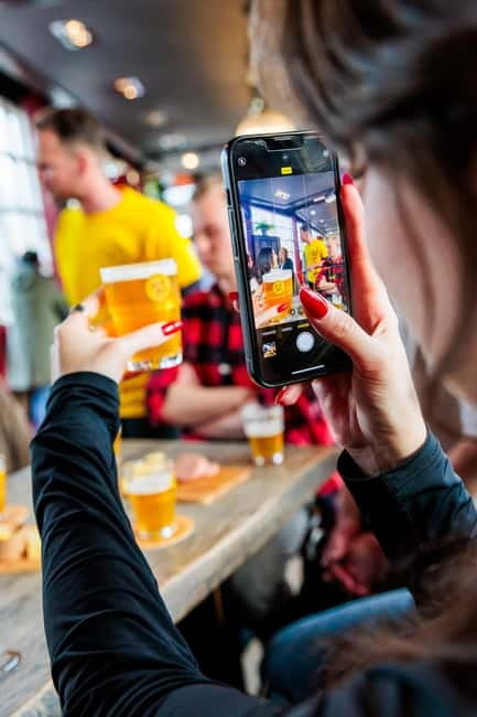 Amsterdam: Dutch Craft Beer Tasting with cheese and snacks - Key points to know before booking