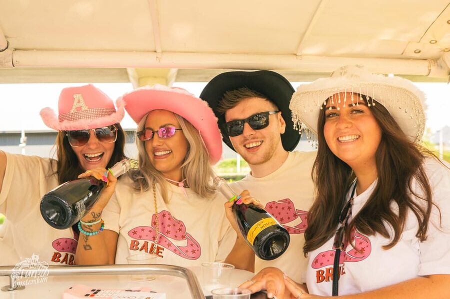 Amsterdam: Dutch Prosecco Party Bike - Who should book this experience?