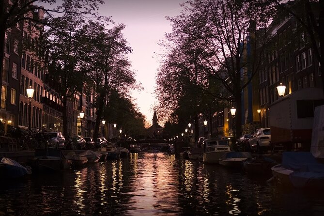 Amsterdam Evening Cruise in Small Group - Munt Tower and the floating flower market