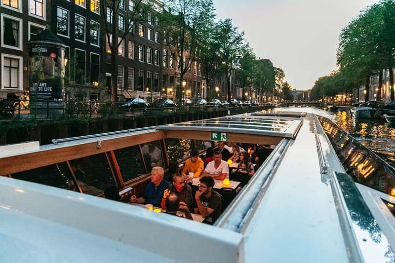 Amsterdam: Evening Cruise with Optional Wine and Snacks - The Golden Bend and the Rijksmuseum