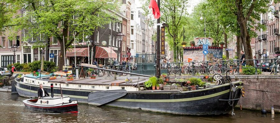 Amsterdam Explorer Pass: Save up to 50% on 3-7 Attractions - The Go City app and reservation trouble