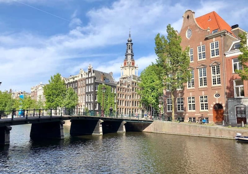 Amsterdam: German Canal Cruise with Unlimited Drinks Option - Why an hour on Amsterdam’s canals is worth your time