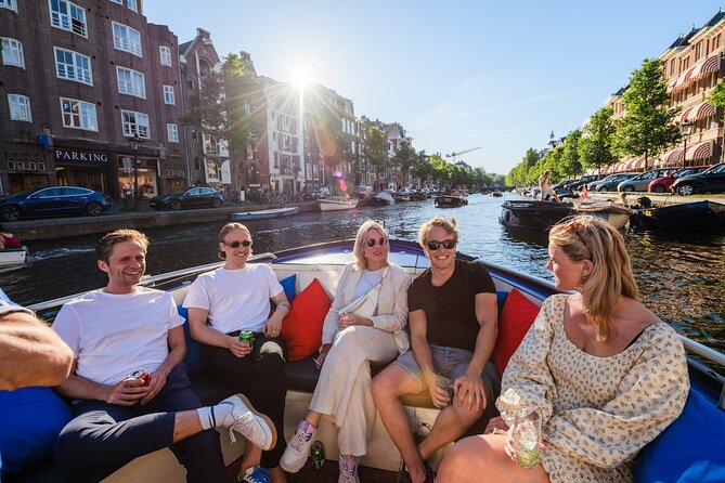 Amsterdam: German-speaking boat trip with bar on board - What the electric open boat and onboard bar add