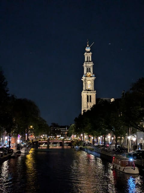 Amsterdam: Ghastly Grachten: ghost stories&dark history tour - Starting at Those Dam Boat Guys’ office