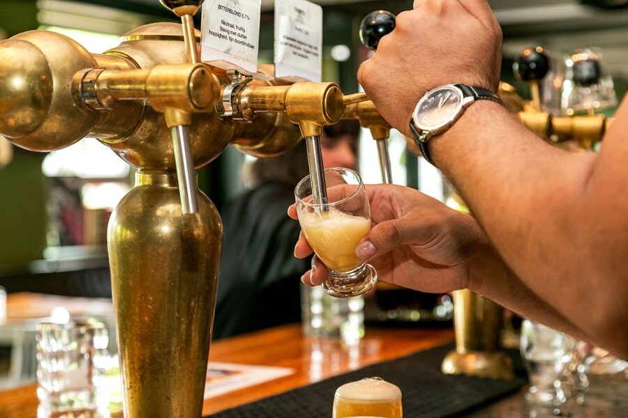 Amsterdam: Guided Craft Beer Brewery Bus Tour with Tastings - The first ride sets the rhythm
