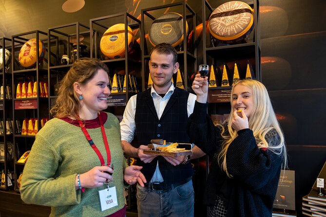 Amsterdam : Guided Cultural Food Tour - Oude Kerk and the trade that built Amsterdam