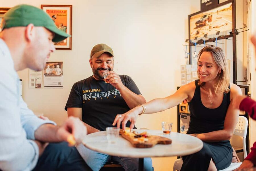 Amsterdam: Guided Cultural Food Tour in German or English - Two and a half hours on Amsterdam streets