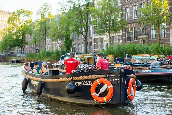 Amsterdam: Guided Open Boat Canal Cruise Unlimited Drinks Option - Rijksmuseum, Museumplein, and the city’s cultural side
