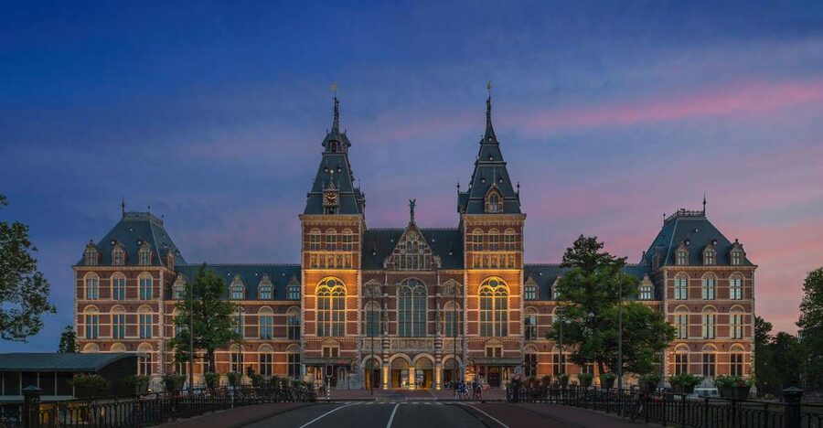Amsterdam: Guided Rijksmuseum Tour in Spanish - Meeting Rembrandt at The Night Watch