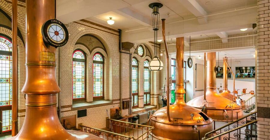 Amsterdam: Heineken Experience Ticket - From four ingredients to the brewing process
