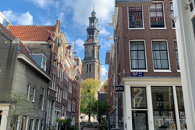Amsterdam: Hidden Gems Walking Tour in German - Sint Andrieshofje and Claes Claeszoon Hofje